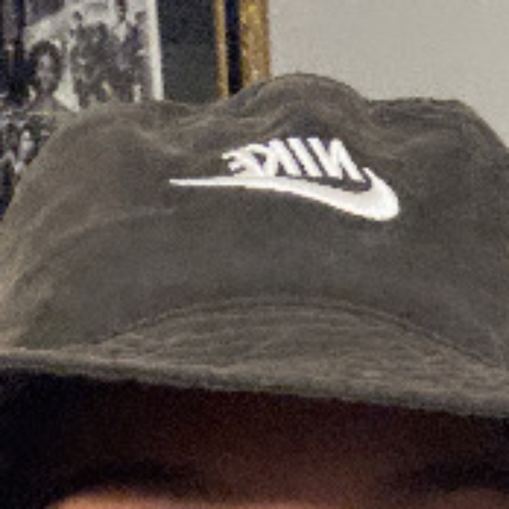 Meet your Posher, Shelly